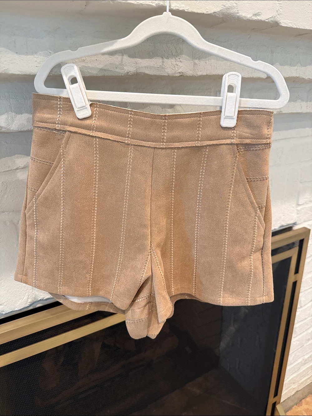 She + Sky Tan High-Waist Stitch-Detail Shorts